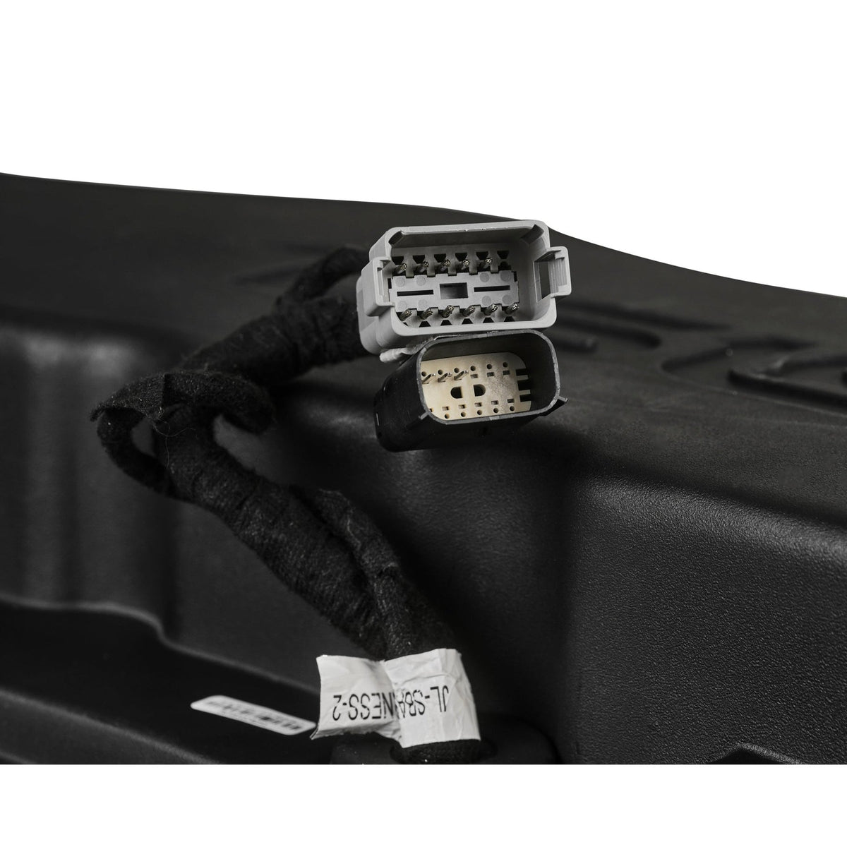 DS18 JL24-SBAR/BKLD wiring harness connectors for plug-and-play installation