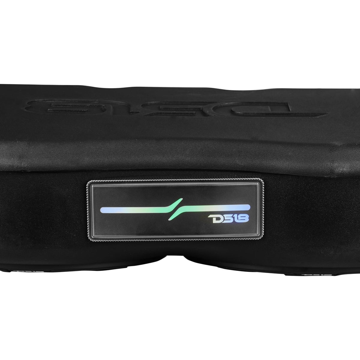 DS18 JL24-SBAR/BKLD digital LED logo badging detail