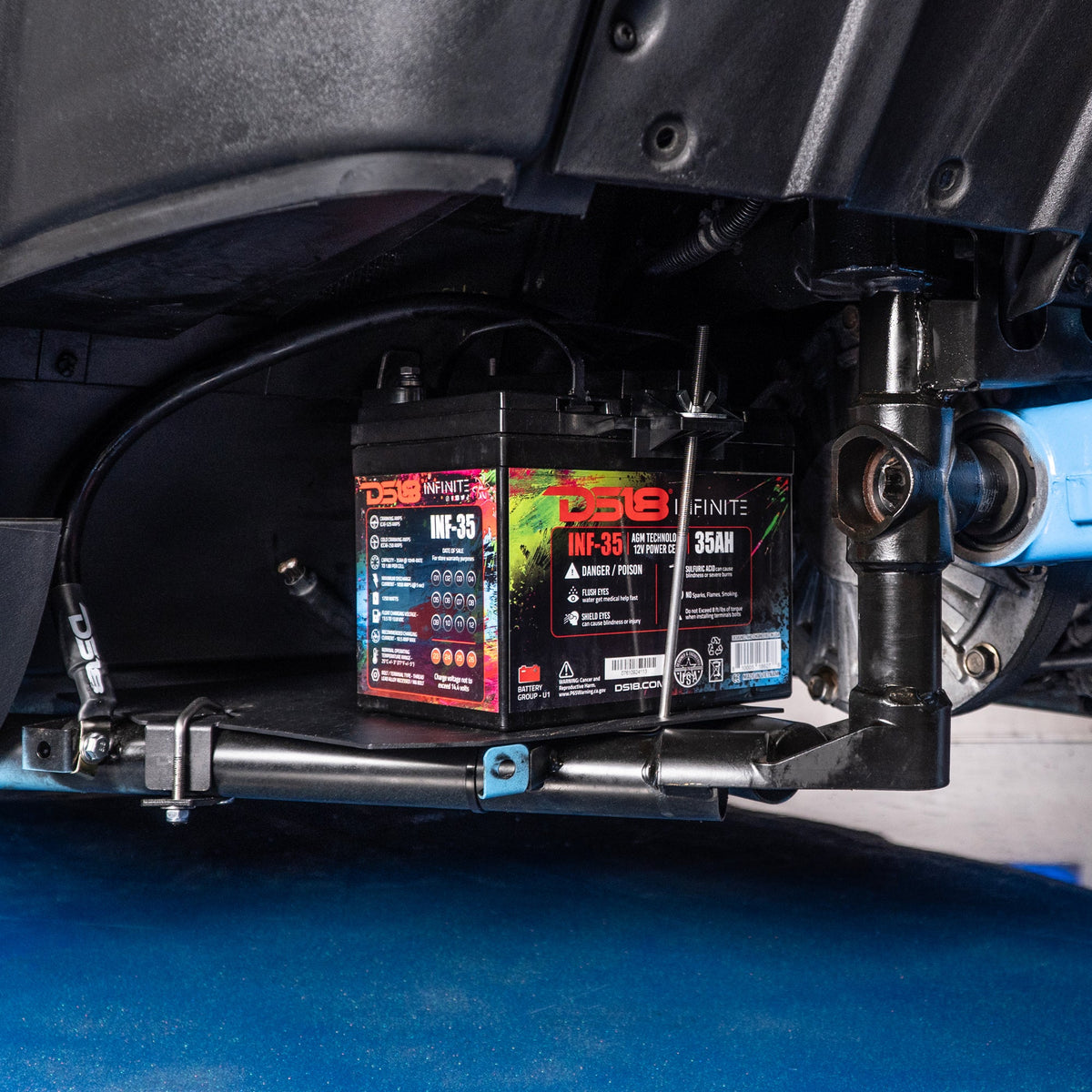 DS18 SLG-DBATT-20UP for the Polaris Slingshot